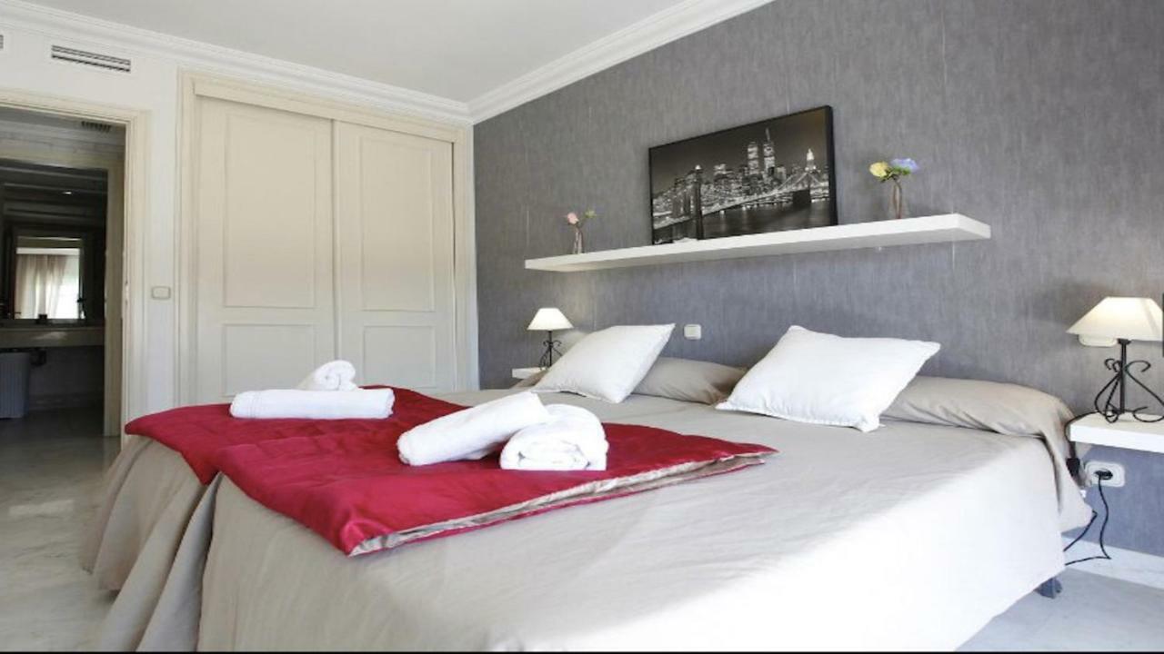 Center Puerto Banus -3 Bedrooms Марбеля Екстериор снимка